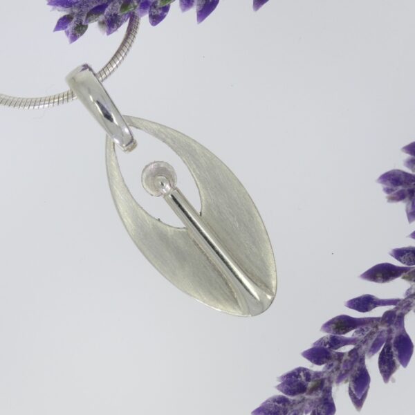 Küstenengel Schutzengel Anhänger aus Silber, handgefertigt in drei Größen. Klar, nordisch und zeitlos im Design 20 mm