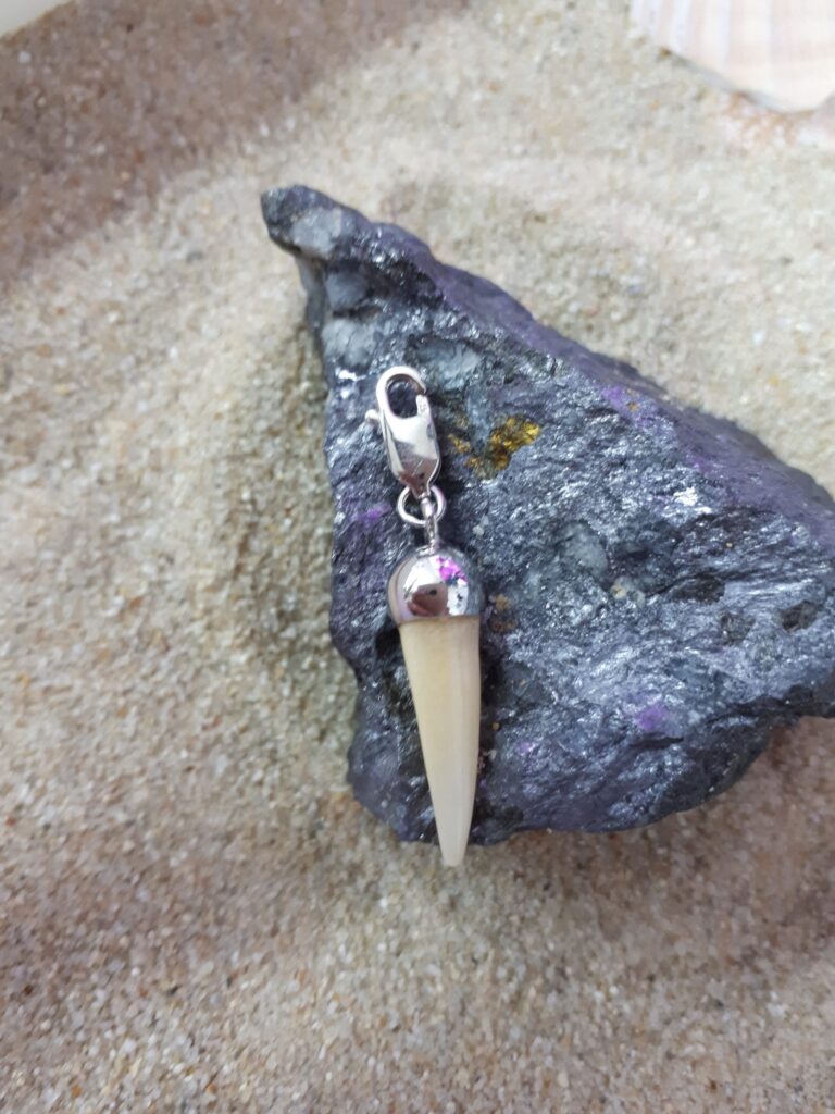 4 Minianhaenger in Kapsel Silber mit Karabiner scaled